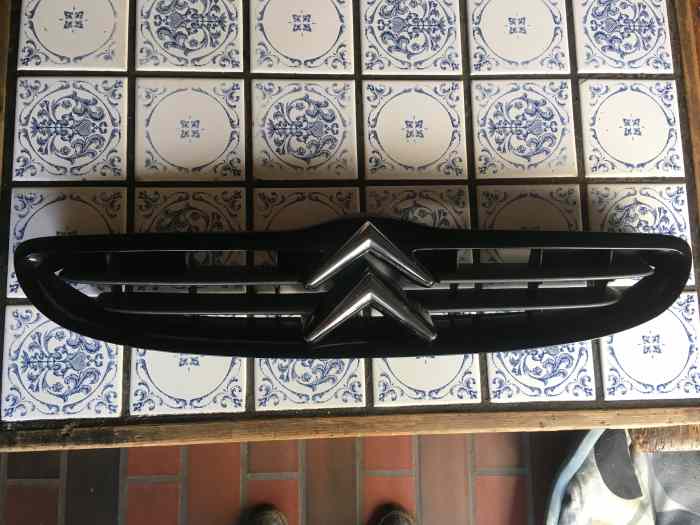 Calandre grille face AVANT pour Citroën SAXO 0