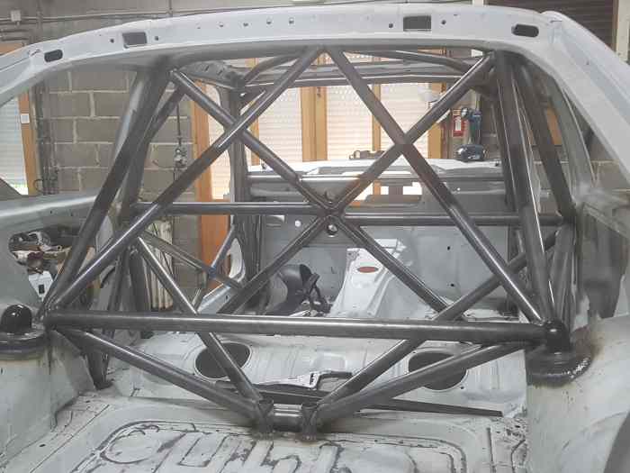 Arceaux custom cage BMW E36 COMPACT 1