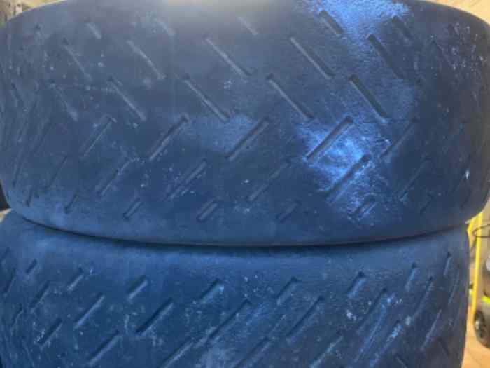 Pneus 18 pouces – photo 1 sur 2