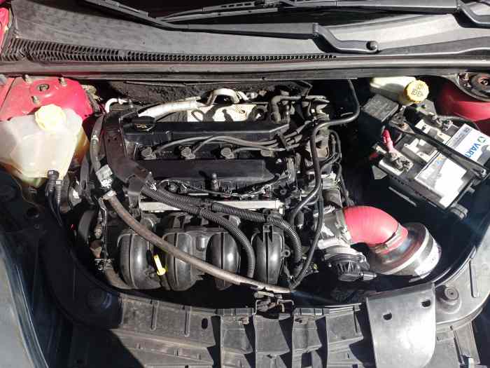 Ford fiesta ST 150 5