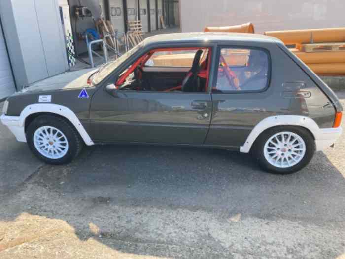 205 rallye div2