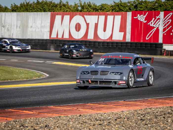 Baquet Volant disponible en MITJET 2L TTE Trophée Tourisme Endurance 1