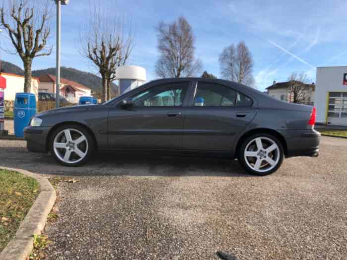 Volvo s60r 2
