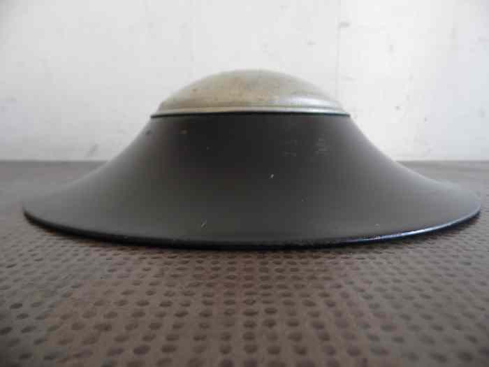 ENJOLIVEUR DE ROUE CITROËN TRACTION TYPE 7CV 2