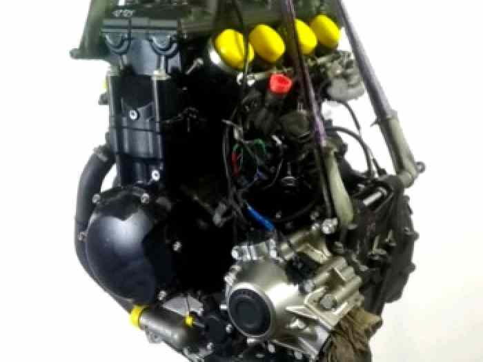 Moteur Kawasaki 1400 GTR 2008 1