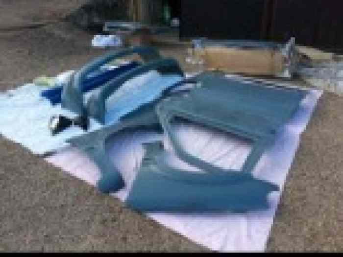 Vends kit carosserie fibre mc racing saxo vts phase 2 0