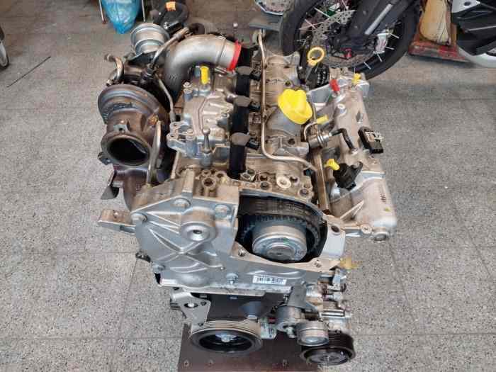 A vendre Moteur neuf Renault F4RT (Mégane RS - 2 litres Turbo) 2