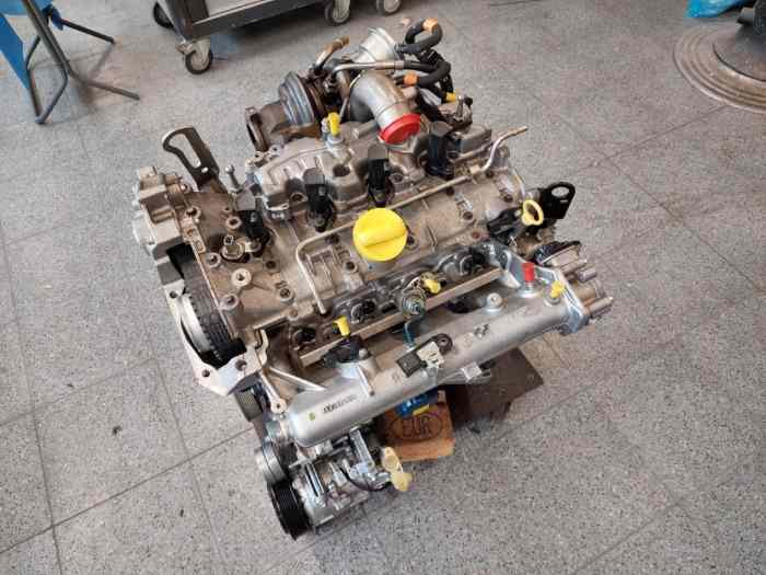 A vendre Moteur neuf Renault F4RT (Mégane RS - 2 litres Turbo) 4