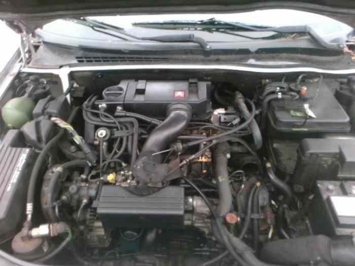 Moteur essence 2 L 8 soupapes réf XU10J2 / RFX Xantia, 806, Xsara / 405 / 306 xsi 2