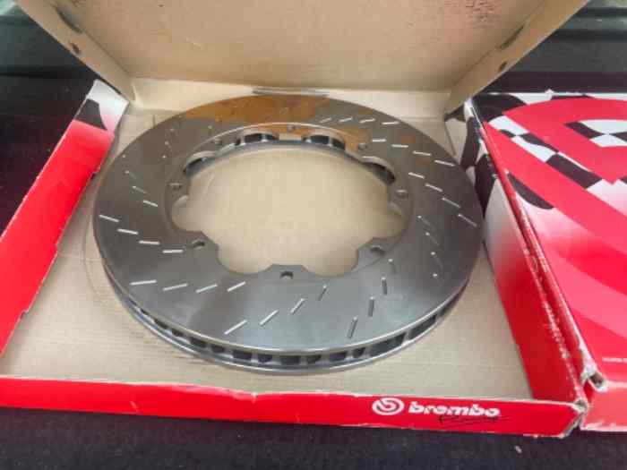 2 disques BREMBO 300x28 neufs