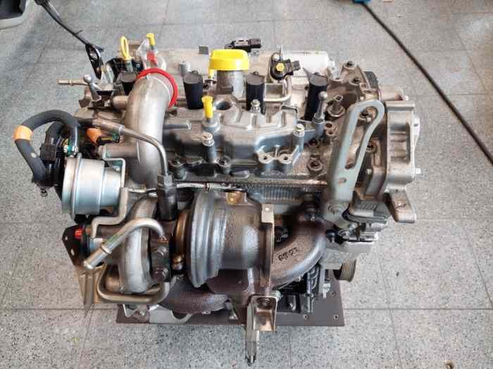 A vendre Moteur neuf Renault F4RT (Mégane RS - 2 litres Turbo) 1