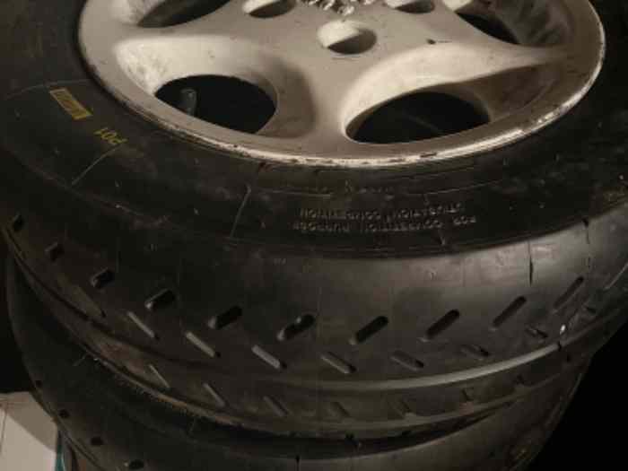 Pneus pluie Michelin P01 14 pouces 1