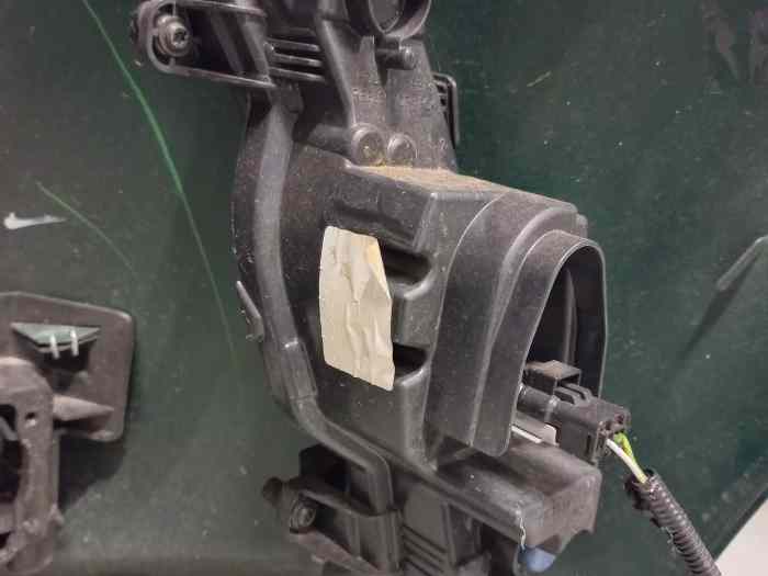 VENDU bouclier avant citroen DS3 phase 2 3