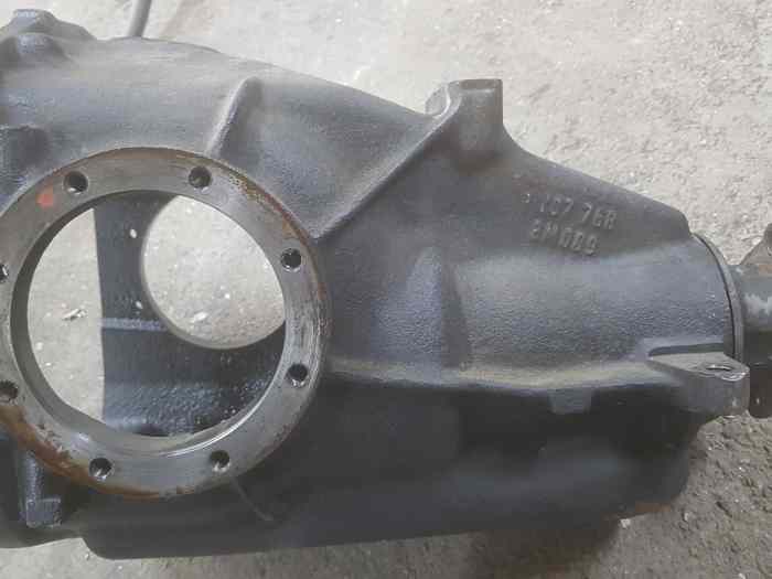 Pont 210mm BMW M3 E30 GrA (carters seuls) 2