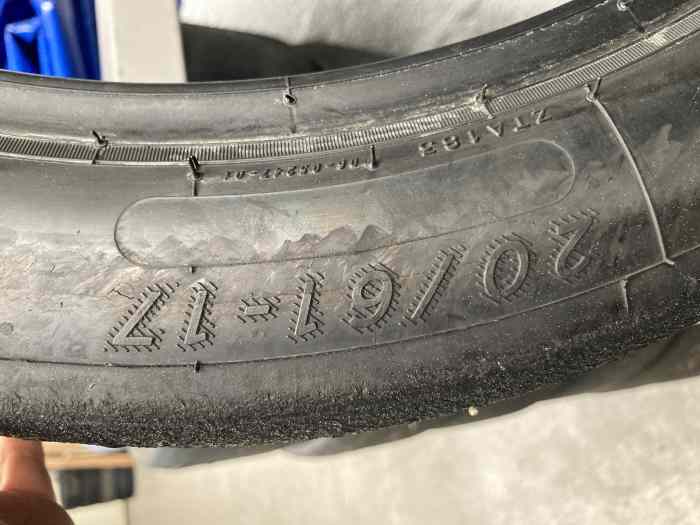 pneus Michelin 20/61-17 slick clio cup 2023 H1 1