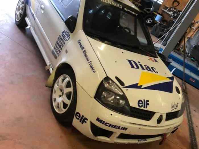 Clio 2 rs – photo 1 sur 2
