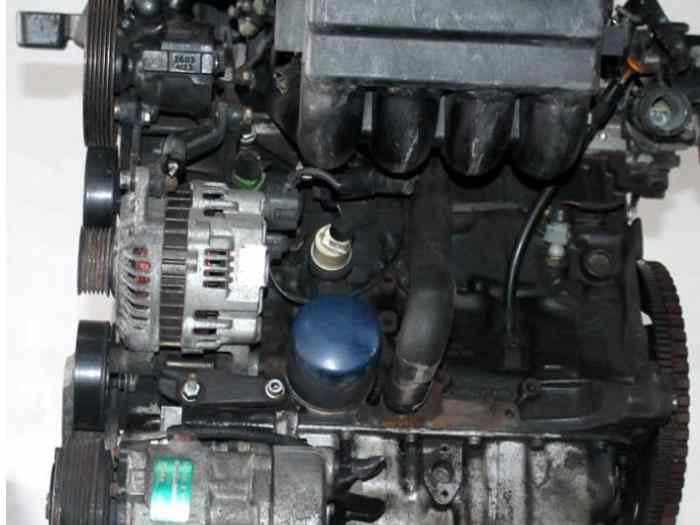 Moteur essence 2 L 8 soupapes réf XU10J2 / RFX Xantia, 806, Xsara / 405 / 306 xsi 1