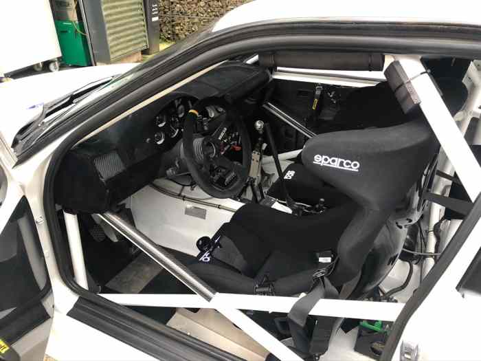 BMW 318 Compact F2000 5