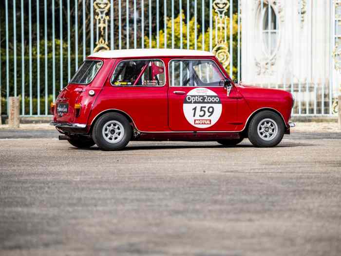 1964 AUSTIN MINI COOPER S MK1 FIA SPECS 3