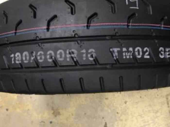 -10 % sur les nouveaux pneus FIA KUMHO TM02 2