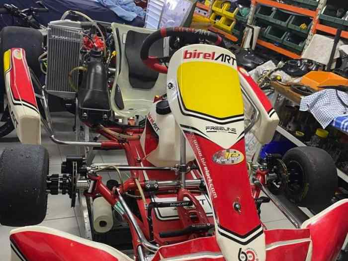 Vos karting 125 rotax max comme neuf 0