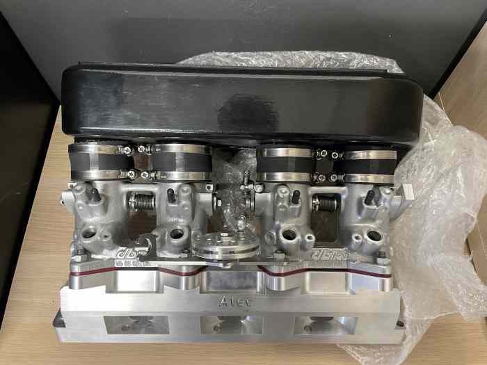 Mercedes 190 2.3 16s Kit Evo 2 équipée 5