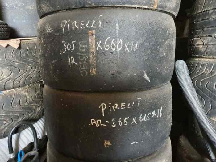Pneus Slicks et Pluie Racing 18 pouces- toutes tailles 1