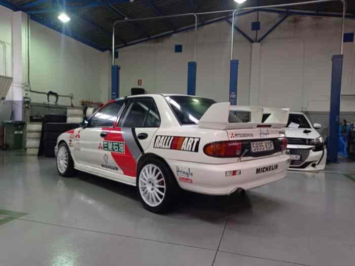 Mitsubishi Evo III 1