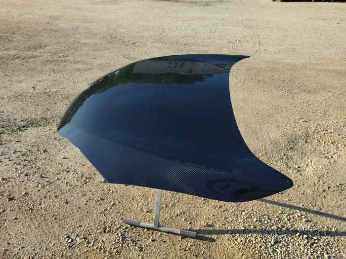 Capot carbone megane 3 1