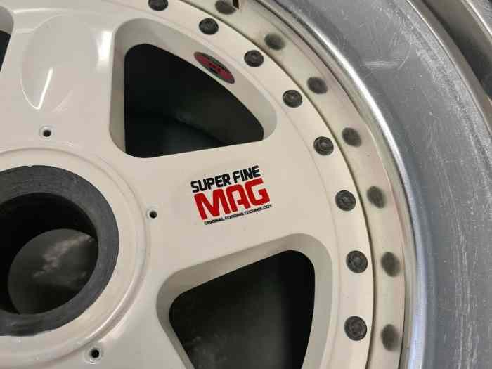 Nissan GTR Skyline VOLK Racing Wheels bnr32 bcnr33 bnr34 nismo Rays JGTC Centerlocks 1