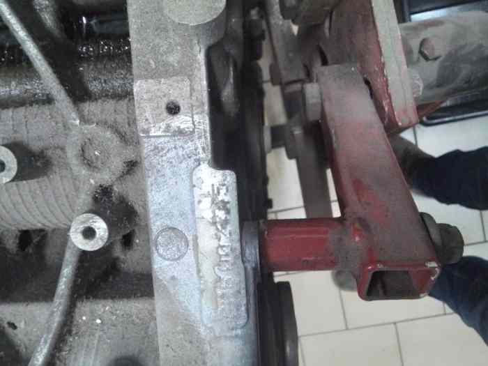 Moteur AUDI-VW V8 RS4/RS5/R8 ETC...soupapes cassees 4