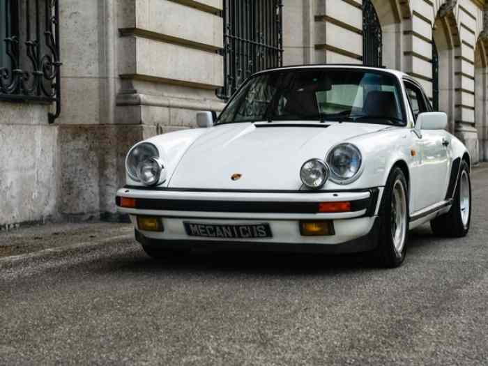 Porsche 911 Carrera 3.2 G50 2