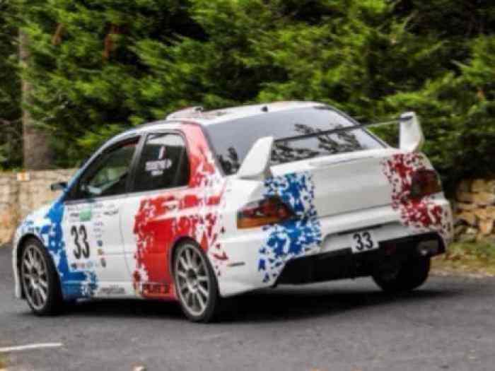 Mitsubishi Lancer Evo 9 2