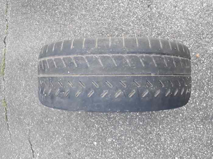 Vends 6 pneus Michelin 20/65/18 2