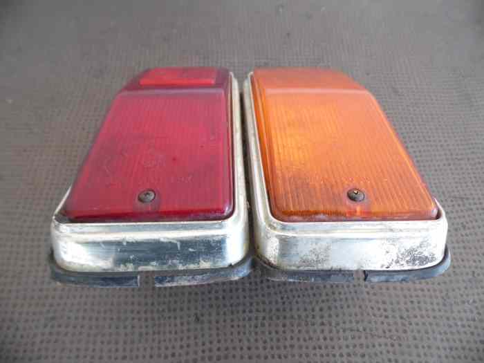 FEU ARRIERE DROIT FIAT 125 1