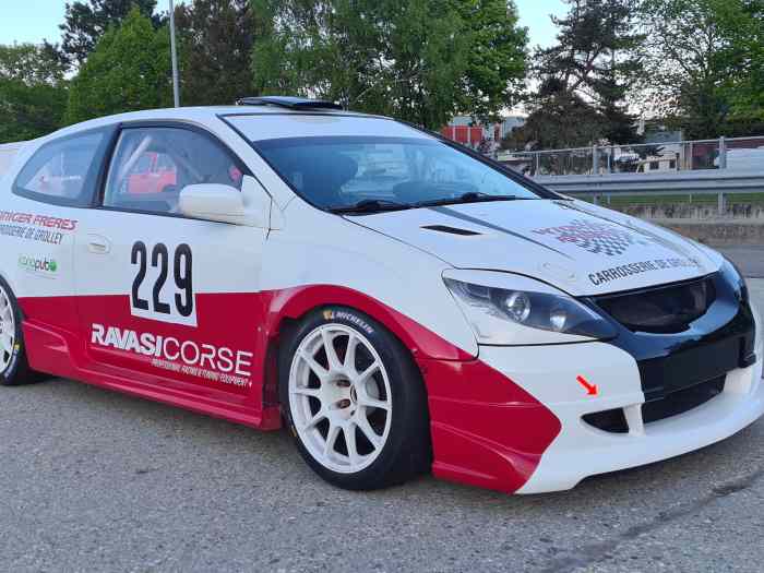 Honda Civic Rikli Motorsport 5