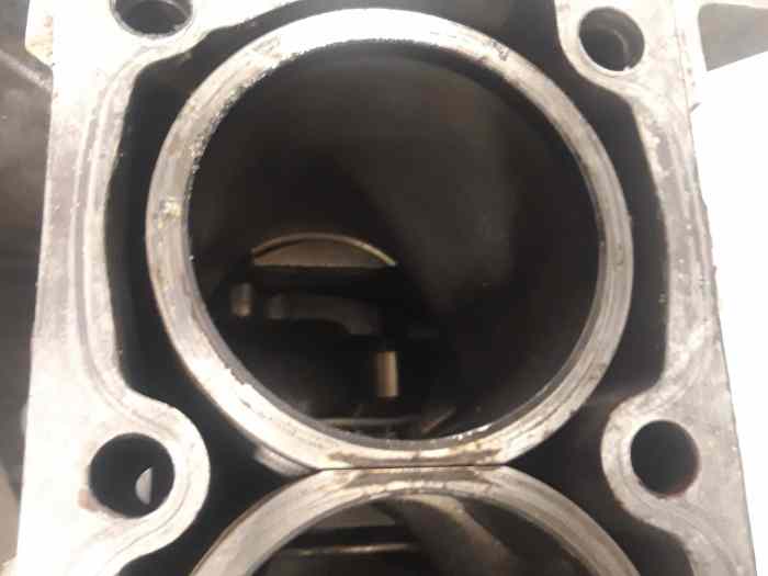 Bloc moteur XU9J4 3