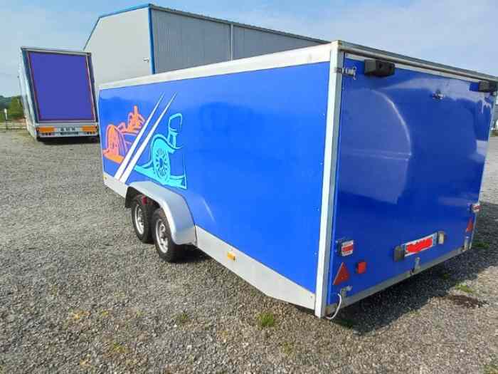 Remorque Porte voiture fermée 3