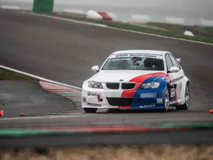 BMW 320 SI WTCC 4