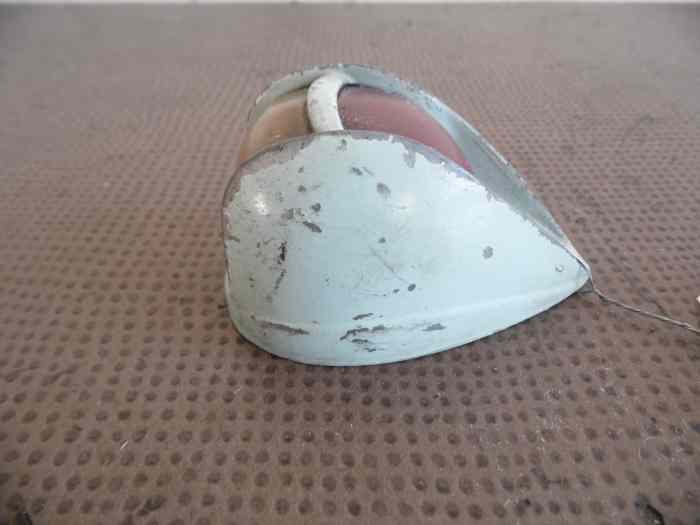 CABOCHON FEU CLIGNOTANT LATERAL RENAULT 4CV & JUVA4 4