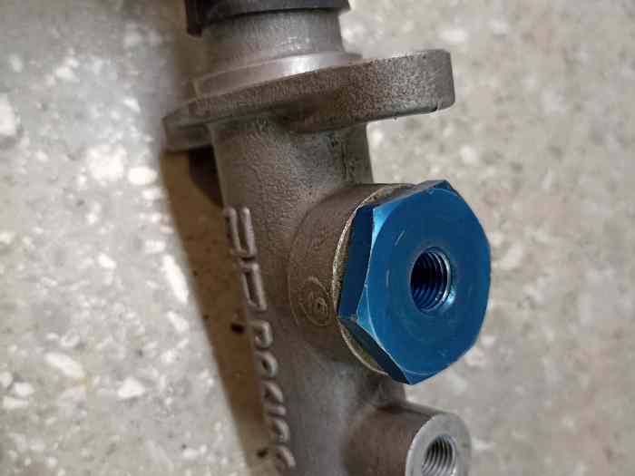 Maître cylindre Ap Racing 1