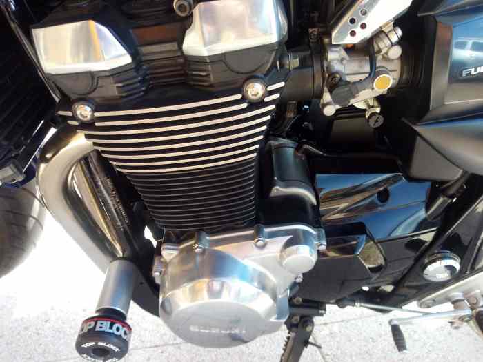 Moto Suzuki 1400 GSX 3