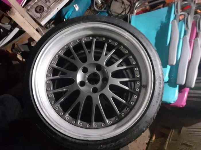 Jantes rh crossline avec pneus 0