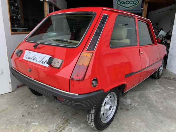 Renault 5 GTL 1
