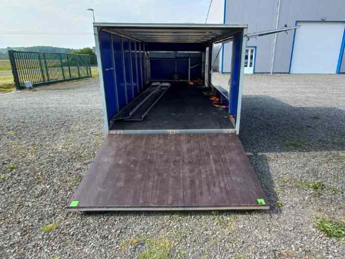 Remorque Porte voiture fermée 2