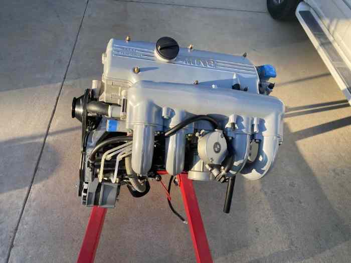 BMW M10 2.0L 2002 1974 Engine