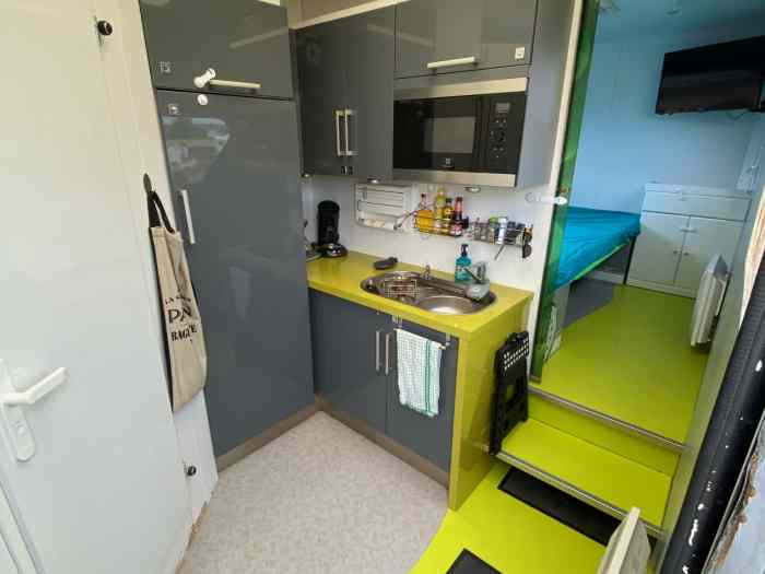 Semi VL - Motorhome + Atelier 1
