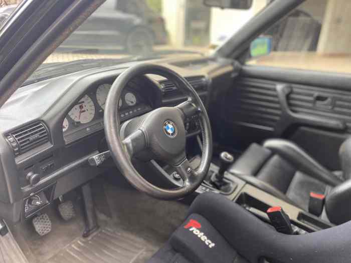 BMW M3 E30 2