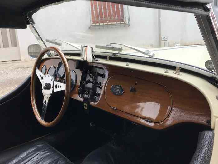 Morgan 4 / 4- 2 Seaters - 1968- ASI gold plate 4