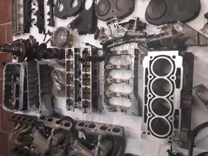 Moteur compétition peugeot 206 RC + piéces origines 2